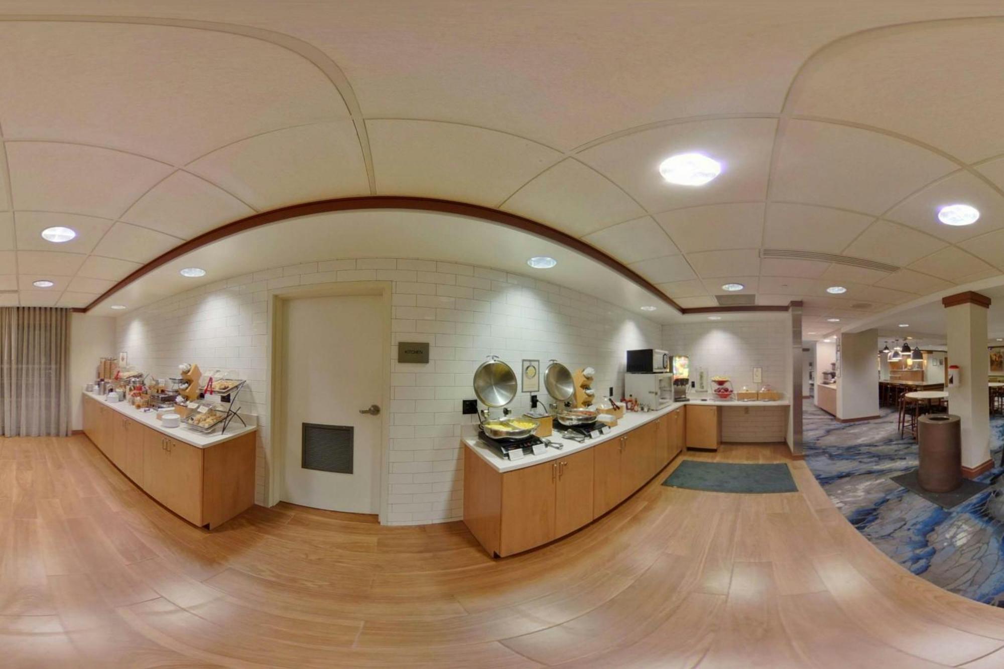 Fairfield Inn By Marriott Hazleton Bagian luar foto