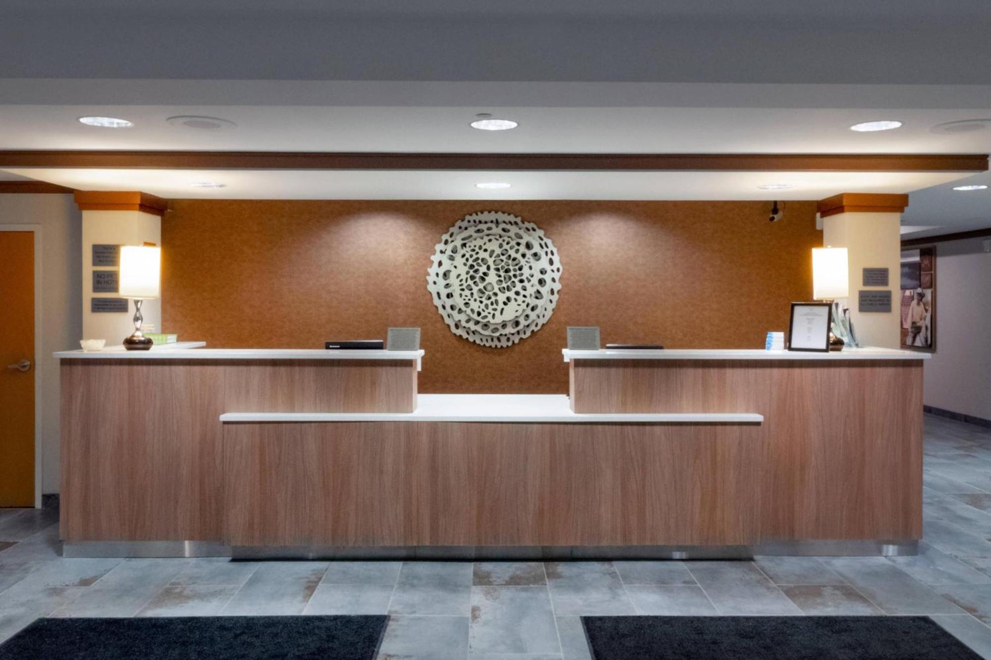 Fairfield Inn By Marriott Hazleton Bagian luar foto